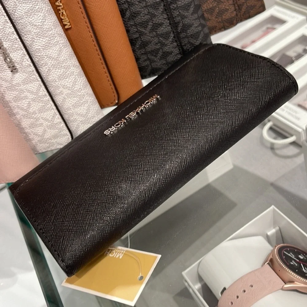MICHAEL KORS JET SET TRAVEL LARGE TRIFOLD WALLET BLACK COLOR